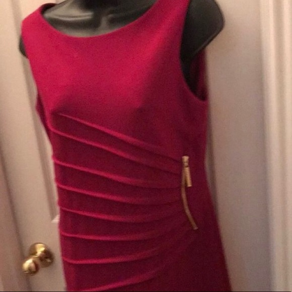 🔥NWT IVANKA TRUMP MAGENTA DRESS SIZE 10 - Picture 3 of 3